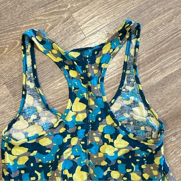 ⭐️Lilu Racerback Tank - Picture 2 of 5